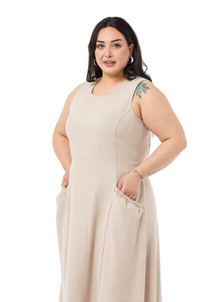 DISENTIS MODEST Μεγάλο λινό φόρεμα μακρύ μπεζ με λεπτομέρεια από καουτσούκ στην τσέπη και στη μέση
