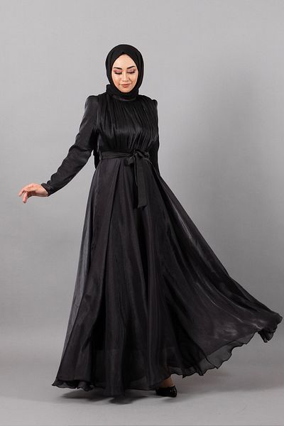 Stilife فستان سهرة أسود بطيات على الصدر