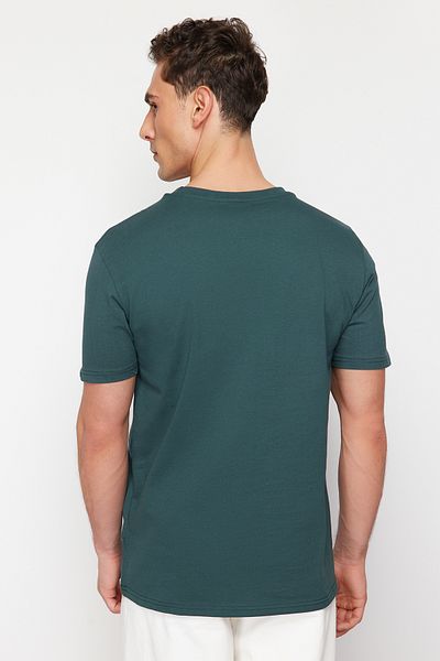Trendyol Collection Σκούρο πράσινο μπλουζάκι Houston με κανονική/κανονική εφαρμογή TMNSS24TS00207