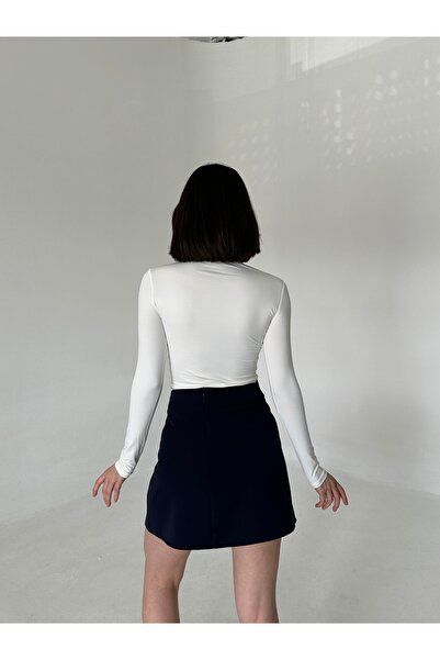 alenmoda Μακρυμάνικη κεντημένη μπλούζα με λαιμόκοψη