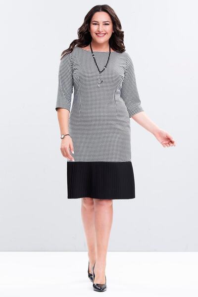 Even Plus Size - Büyük Beden Kadın Giyim Siyah Kazayağı Etek Ucu Pliseli Büyü...