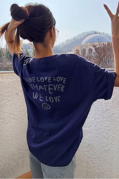 MODAGEN Unisex Navy Blue Crew Neck Whatever εμπριμέ μπλουζάκι μεγάλου μεγέθους