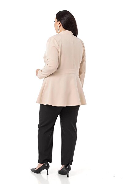 DISENTIS MODEST Μεγάλο μέγεθος με λουράκι μέσης με μονό κουμπί, Λεπτομερές κρεμ μπουφάν χωρίς επένδυση