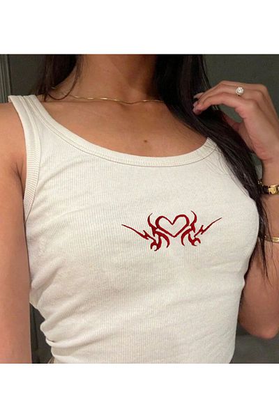 Touz Moda Γοτθική Καρδιά Κεντημένη Λευκή Καμιζόλα με λαιμόκοψη