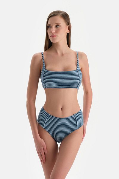 Dagi Marineblaue Bralette – bequemes Design