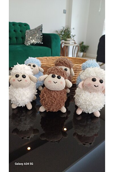 Kubraca emekk Amigurumi organik kuzucuk