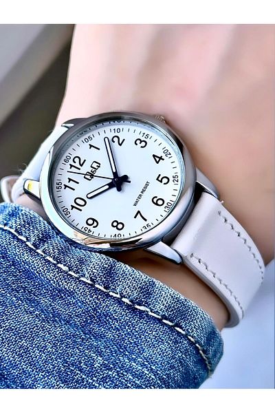 Q&Q Women's Leather Cord Wristwatch