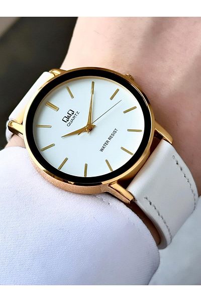 Q&Q Men's Leather Cord Wristwatch