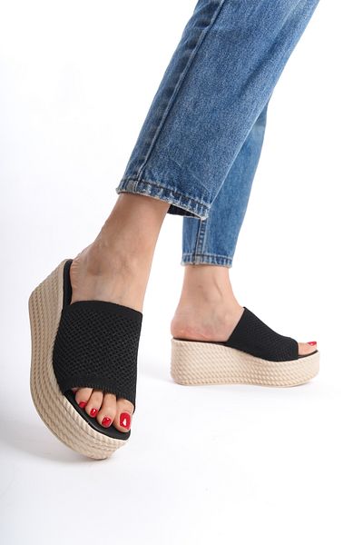 Moda Değirmeni Μαύρα γυναικεία πλεκτά παντόφλες με τακούνι BG1189-122-0001