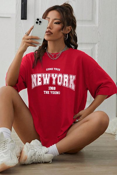 MODAGEN Uniszex Red Crew Neck New York Nyomtatott Oversize póló