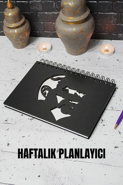 markcat Mustafa Kemal Atatürk Caiet de planuri din lemn negru - Agenda nedatat - Planificator săptămânal - A5