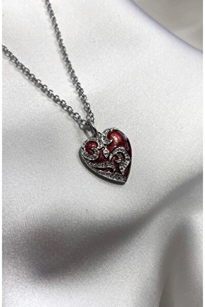 Herşey Nota Gotik Gothic Desenli Kalp Kolye