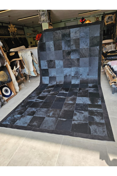 Dericibey PATCHWORK SİYAH RENK DOĞAL DANA DERİSİ HALI 10187