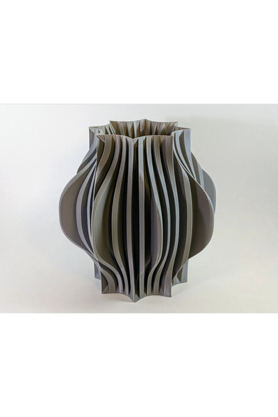 Macco kendi kendini sulayan saksı