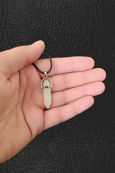 MGA DOĞAL TAŞ Phosphor Natural Stone Pendant Original Gemstone Pendant Nails Cut Pendant Glow In The Dark Phosphorus