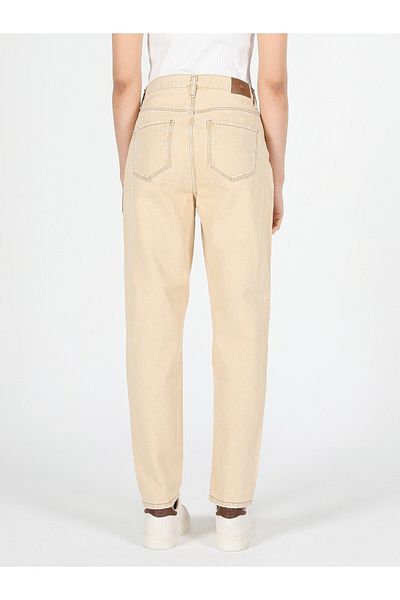 Colin's 896 Maria Pantaloni de damă din denim cu talie înaltă, cu croiala confortabilă, cu picioare drepte - Cl1059323