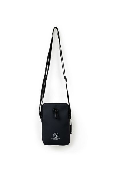 SCHIETWETTER Messenger Bag schick, wasserabweisend & pflegeleicht