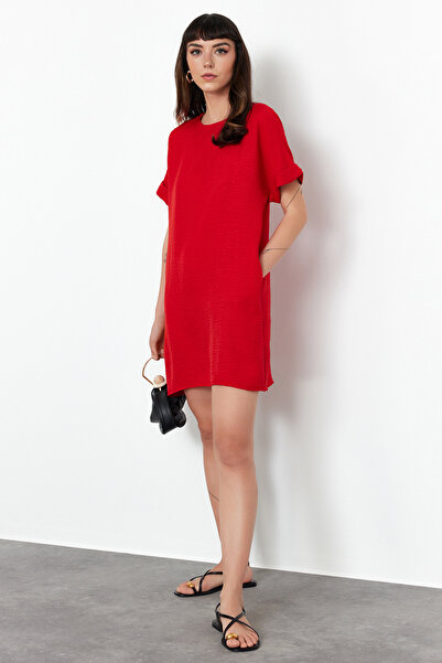 Trendyol Collection Piros, egyenes szabású mini szőtt ruha TWOSS24EL00765