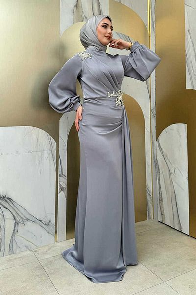 Bym Fashion Атласна вечірня сукня з деталями на плечах і талії 1159 Сірий