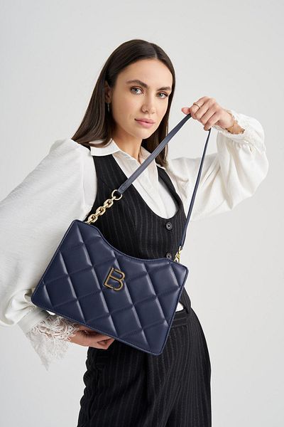 Lucky Bees Umhängetasche mit Kettendetail für Damen