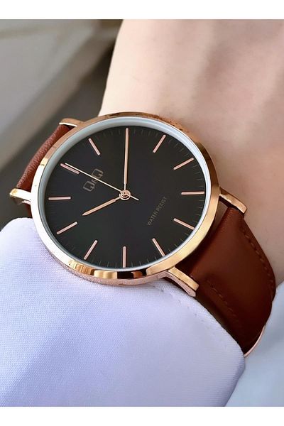 Q&Q Men's Leather Cord Wristwatch