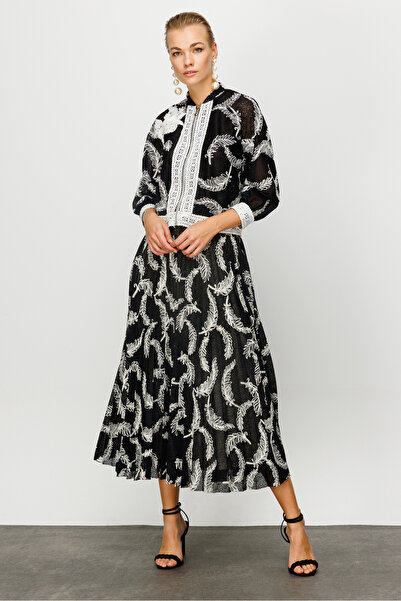 Nefeli Tül Dantel Detay Pilise Etekli Takım