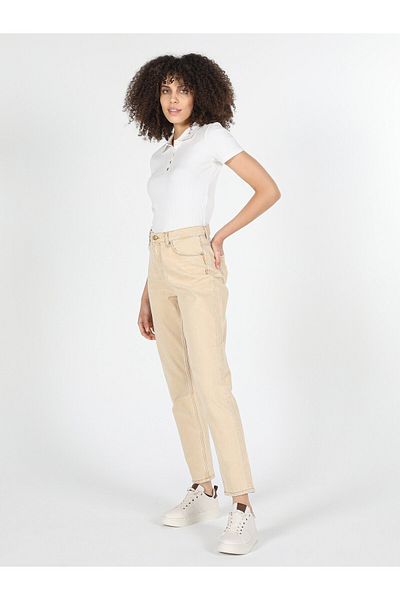 Colin's 896 Maria Pantaloni de damă din denim cu talie înaltă, cu croiala confortabilă, cu picioare drepte - Cl1059323