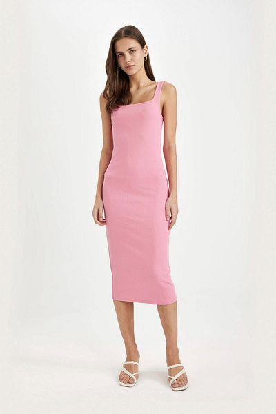 DeFacto Bodycon Body-fit Basic μονόχρωμο τετράγωνο λαιμόκοψη με ραβδώσεις αμάνικο μίντι φόρεμα Z7577az24sm
