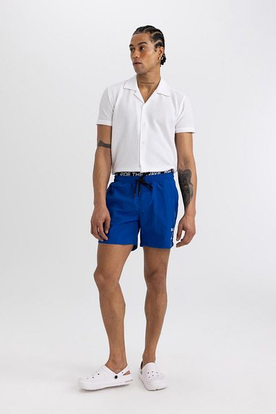 DeFacto Fit bedruckte kurze Sportler-Badeshorts B5995ax24hs