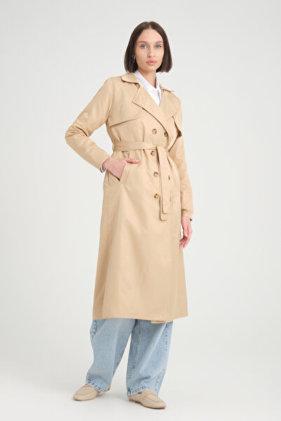 MODAQU Dwurzędowy długi trencz w kolorze beżowym