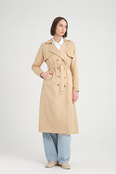 MODAQU Dwurzędowy długi trencz w kolorze beżowym