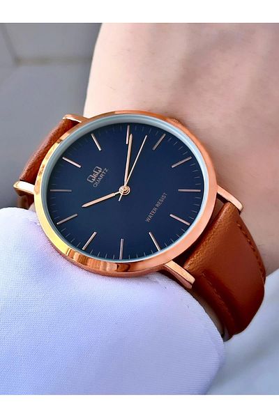 Q&Q Men's Leather Cord Wristwatch