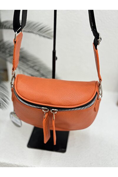 Jacquline IM357-5 ZIPPER DETAILED LEATHER CROSSBODY BAG WOMEN