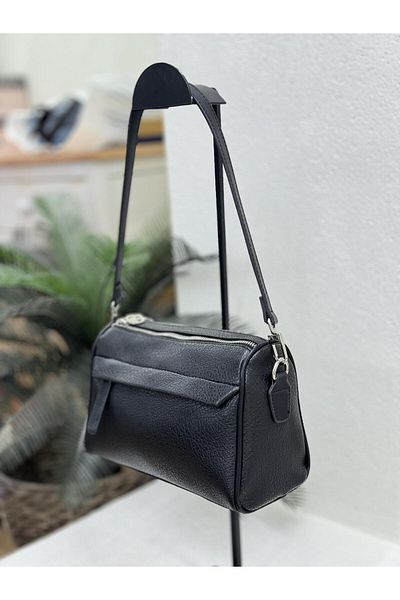 Jacquline IM541 FRONT POCKET DETAIL TWO EYE BOTH HANDLE BOTH CROSS LEATHER BAG WOMEN