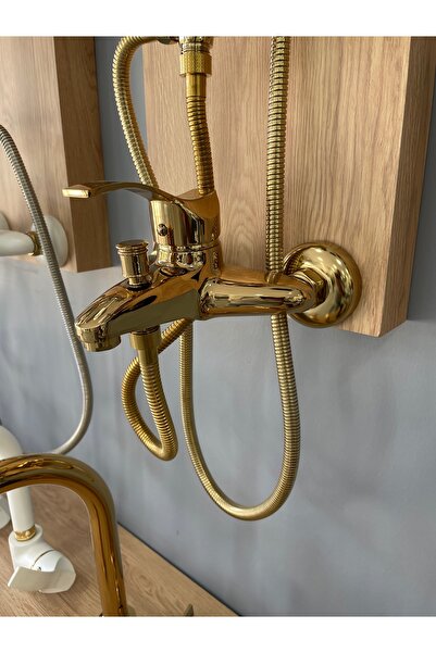 Polisu Banyo bataryası