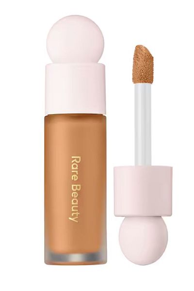 Rare Beauty Liquid Touch 400W- Illuminating Concealer 7.5 Ml