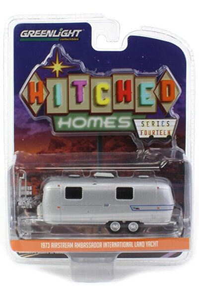 Greenlight 1971 Airstream Ambassador International Land Yacht 1/64 Model Araba