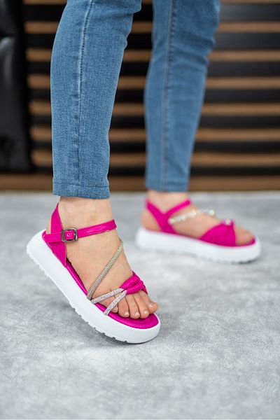 Weynes Women's Fuchsia High Sole Stone Comfortable Daily Sandals WSB0948