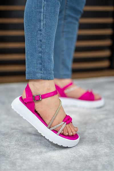 Weynes Women's Fuchsia High Sole Stone Comfortable Daily Sandals WSB0948