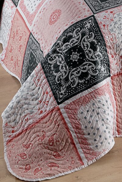 ŞENER HOME Örtüm Linda Двоспальне покривало з капітоне