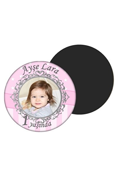 Elara Tasarım 1 Yaş Kişiye Özel Doğum Günü Magnet Hediye 7 cm 8 Adet Poşetli