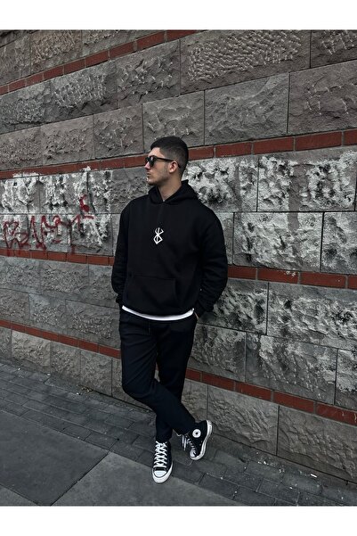 Berserk Baskılı Oversize Siyah Sweatshirt