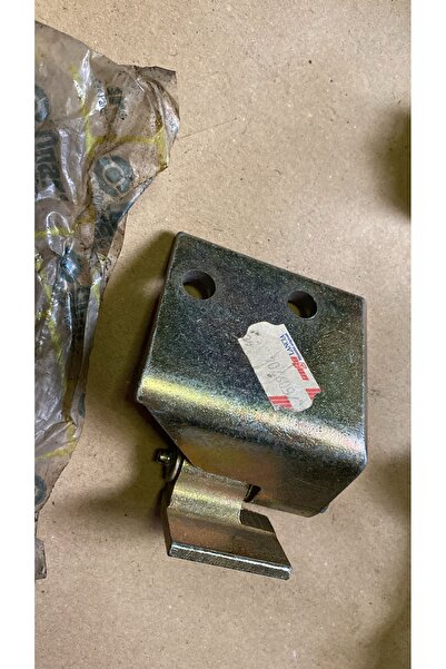 OPAR FİAT TEMPRA TİPO ÖN/ARKA SOL  KAPI ÜST  MENTEŞESİ 7609704 ESKİ ÜRETİM  E...