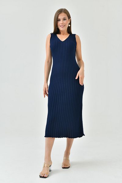 lovebox Rochie midi tricotată cu decolteu în V bleumarin - fără mâneci, fără căptușeală, vară 1130