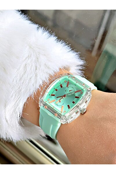 Weluxa WXC25E556 Polycarbonate Case Women's Wristwatch with Silicone Cord