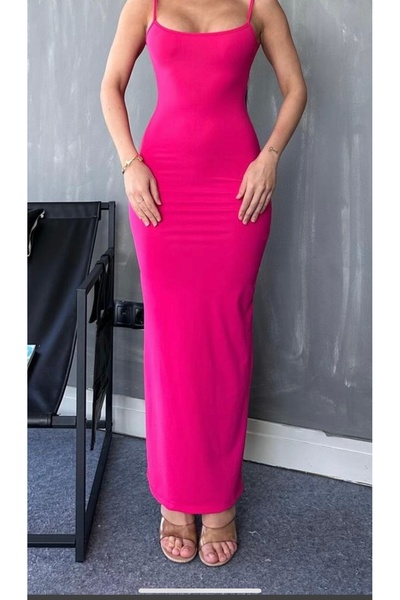 Koyu pembe streç elbise