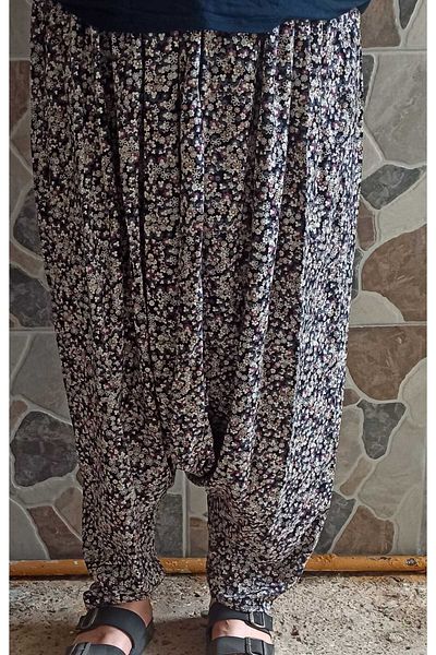 MEŞHUR ŞALVARCI PELİN Pantaloni largi de damă cu model, cu buzunare și talie elastică