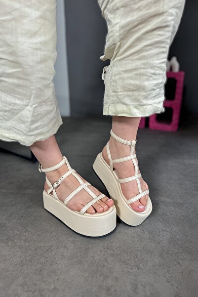 SHOEBELLAS Send Bej Çok Bantlı Kadın Sandalet