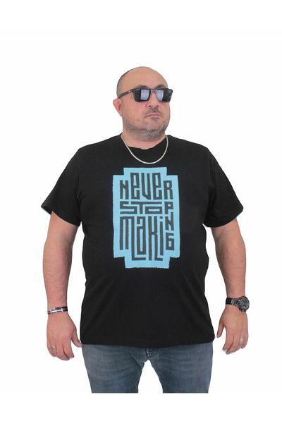 MocGrande Ανδρικό μαύρο μπλουζάκι μεγάλου μεγέθους - λαιμόκοψη, Never 24138