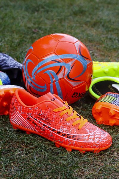 Ludo Vico Men's Air New Crampon Football Shoes